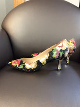 Load image into Gallery viewer, nine west 7 heels