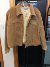 Load image into Gallery viewer, Size XL Sundance Jacket (Outdoor)