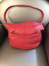 Load image into Gallery viewer, the sak handbag