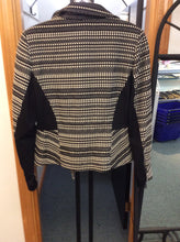 Load image into Gallery viewer, Chico's Size 0 blk/wht Jacket