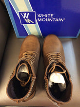 Load image into Gallery viewer, 10 white mountain Boots