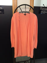Load image into Gallery viewer, Size M talbots Cardigan