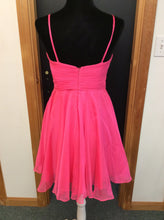 Load image into Gallery viewer, Size 6 Alyce Designs Prom