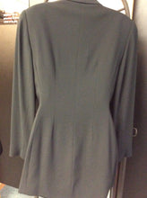 Load image into Gallery viewer, Size 8 Kenar Blazer