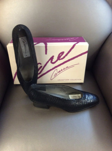 8.5 caressa heels
