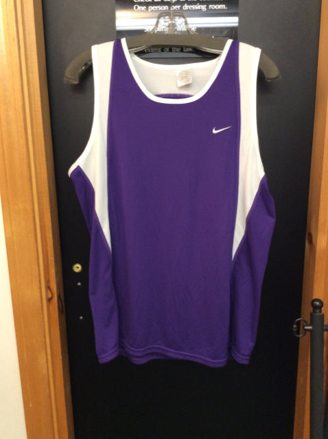 Size 2X Nike athletic top