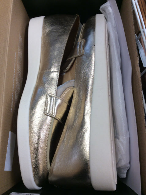 12 naturalizer Loafers