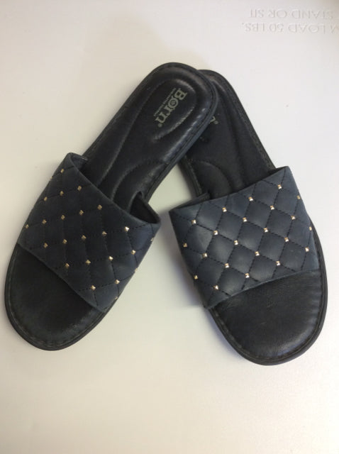 9 Born Sandals