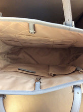 Load image into Gallery viewer, Michael Kors tote