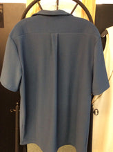 Load image into Gallery viewer, Size L Blue Men's button up shirt