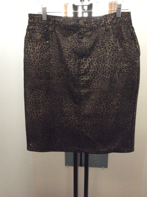 Size 14 Baccini Skirt