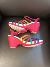 Load image into Gallery viewer, 6 Croc Sandals