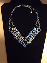 Load image into Gallery viewer, swarovski Necklace