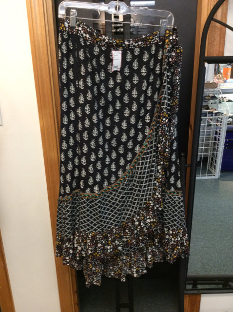 Size M christian siriano Skirt