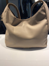 Load image into Gallery viewer, Madden Girl handbag