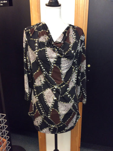 Size M Susan Lawrence Jersey