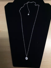 Load image into Gallery viewer, Necklace