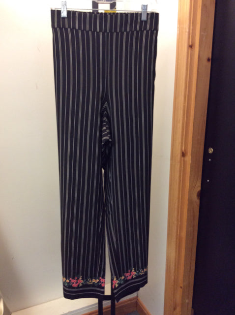 Size 22 Roz & ali Pants