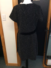 Load image into Gallery viewer, Size L loft Dress
