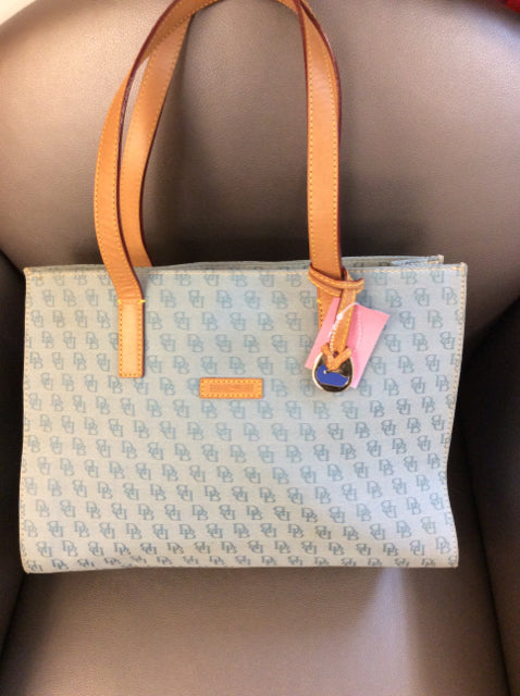 Dooney & Bourke tote