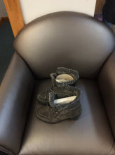 Load image into Gallery viewer, Sporto 6.5 Ankle Boots