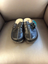 Load image into Gallery viewer, 6.5 Spring Step Ankle Boots