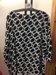bryn walker Size m blk&wht Blouse