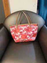 Load image into Gallery viewer, Coach tote