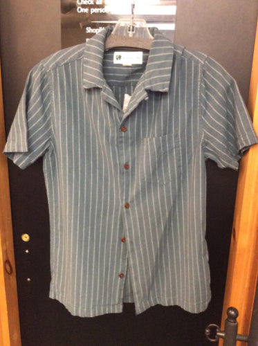 Aeropostale Size XS Teal Men's button up shirt