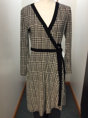 Size 4 tommy hilfiger Dress