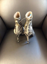Load image into Gallery viewer, 9 Bebe Ankle Boots