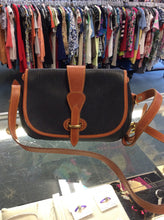 Load image into Gallery viewer, Dooney &amp; Bourke crossbody
