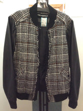 Load image into Gallery viewer, Karl Lagerfield Size L blk/wht Jacket