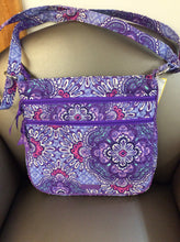 Load image into Gallery viewer, vera bradley crossbody