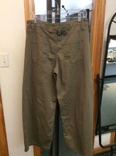 Load image into Gallery viewer, vanilla jeans Size 11 Jeans