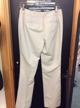Load image into Gallery viewer, Size 4 WhiteHouse/BlackMarket Pants
