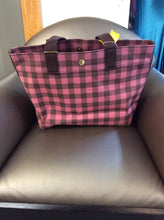 Load image into Gallery viewer, Coach tote