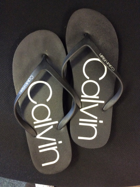 7 calvin klein flip flops