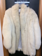 Load image into Gallery viewer, Size S Fur