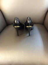 Load image into Gallery viewer, calvin klein Size 6.5 Black Shoes