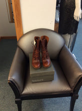 Load image into Gallery viewer, Timberland 6 Ankle Boots