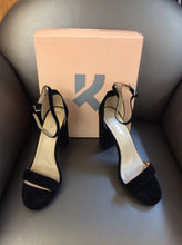 Load image into Gallery viewer, 7 Koi heels