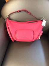 Load image into Gallery viewer, Michael Kors crossbody