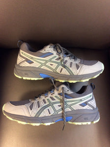 9 asics Boot Socks