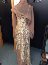 Load image into Gallery viewer, Size 8 Moda Gown/Evening Wear