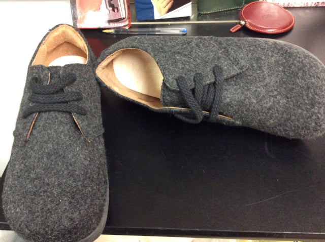 Kalso Size 9 Gray Shoes