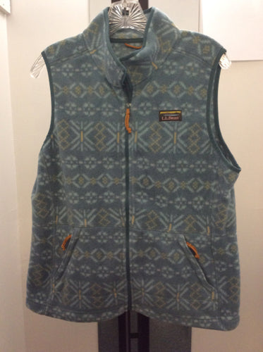 Size M LL Bean vest