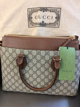 Load image into Gallery viewer, Gucci handbag