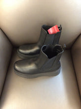 Load image into Gallery viewer, MIA 8.5 Boots