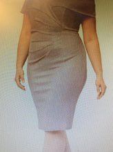 Load image into Gallery viewer, Size 20W xscape Dress